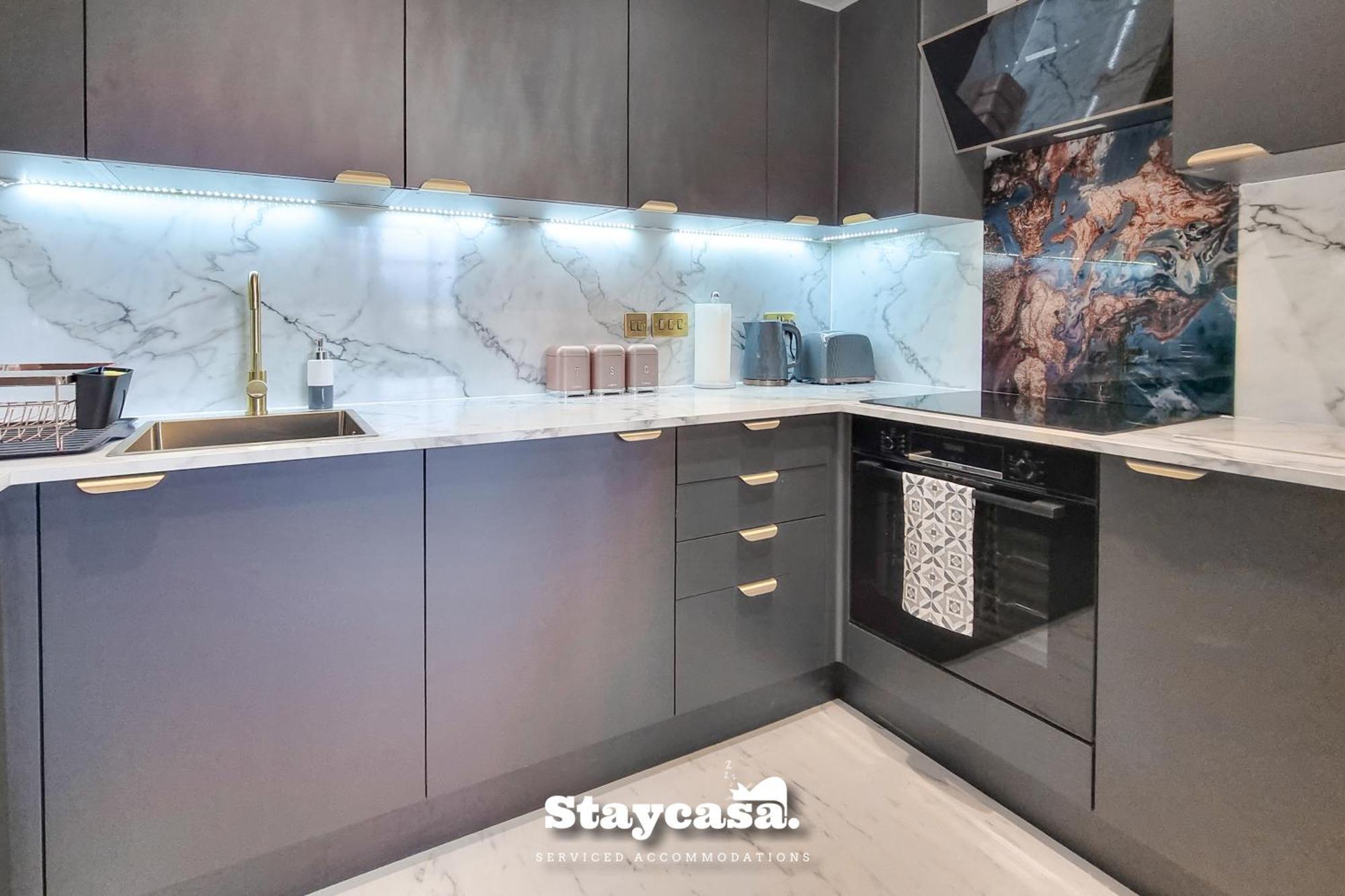 Luxury Deansgate Canal View & Free Parking Apartment *