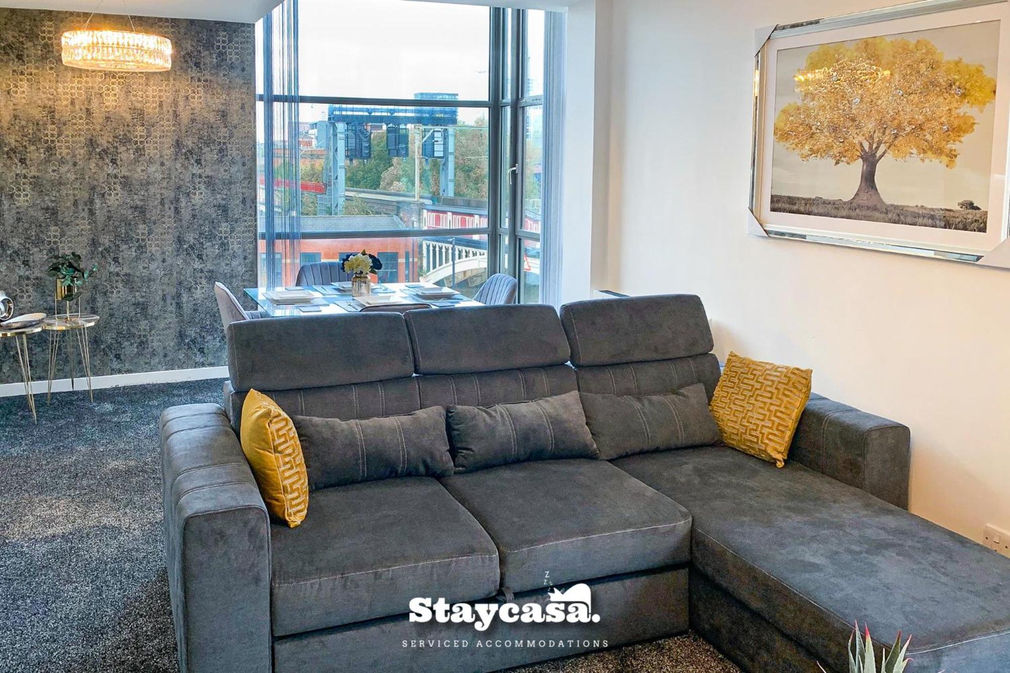 Luxury Deansgate Canal View & Free Parking Apartment